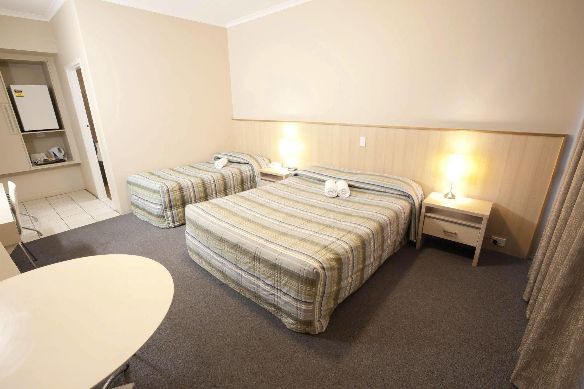 Guilin Tianyi Business Hotel Экстерьер фото